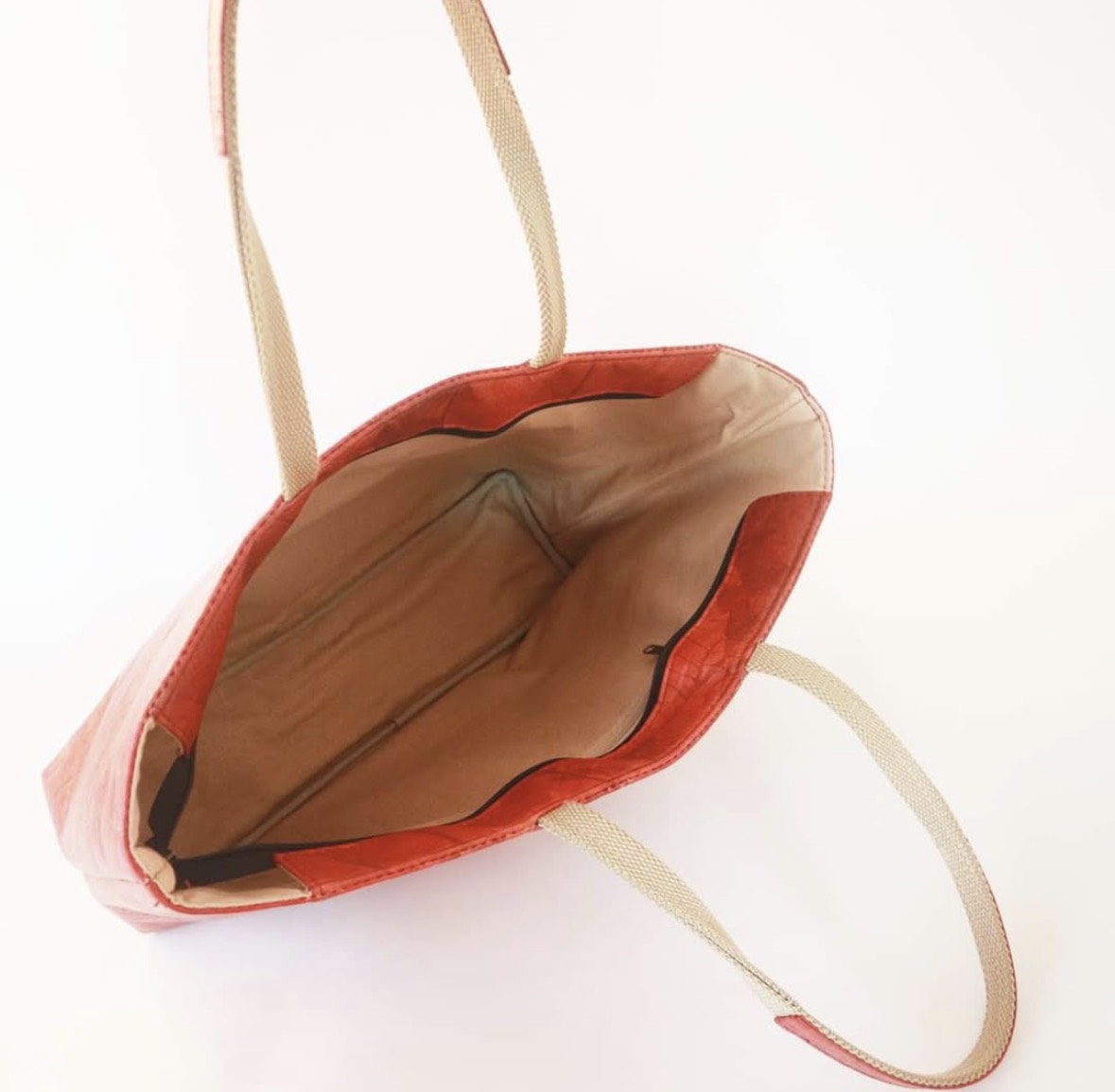 Sustainable Teak Leaf Leather Tote Bag – Scarlet Red | Eco-Friendly Handmade Handbag
