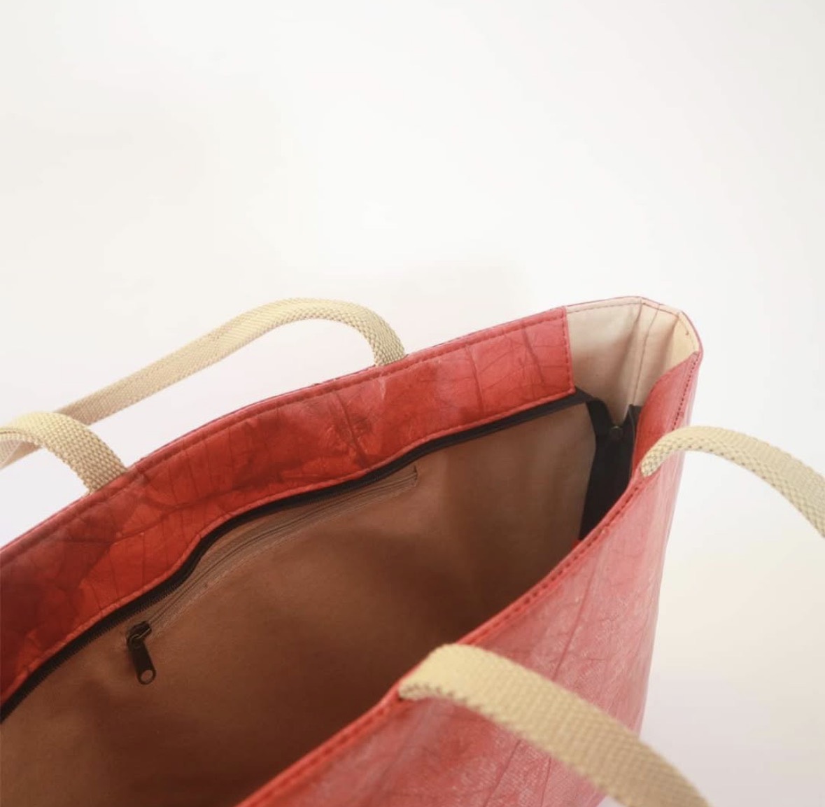 Sustainable Teak Leaf Leather Tote Bag – Scarlet Red | Eco-Friendly Handmade Handbag