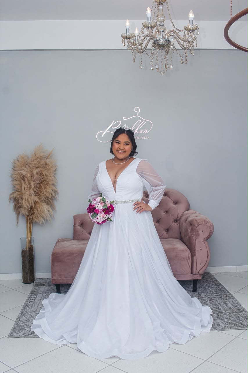 Vestido de Noiva Tamanho 48