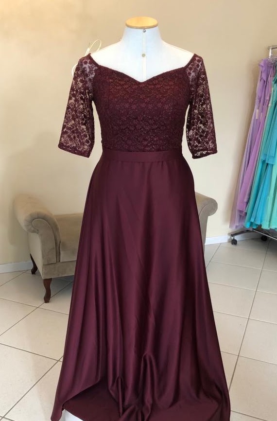 Vestido Marsala Tamanho 48