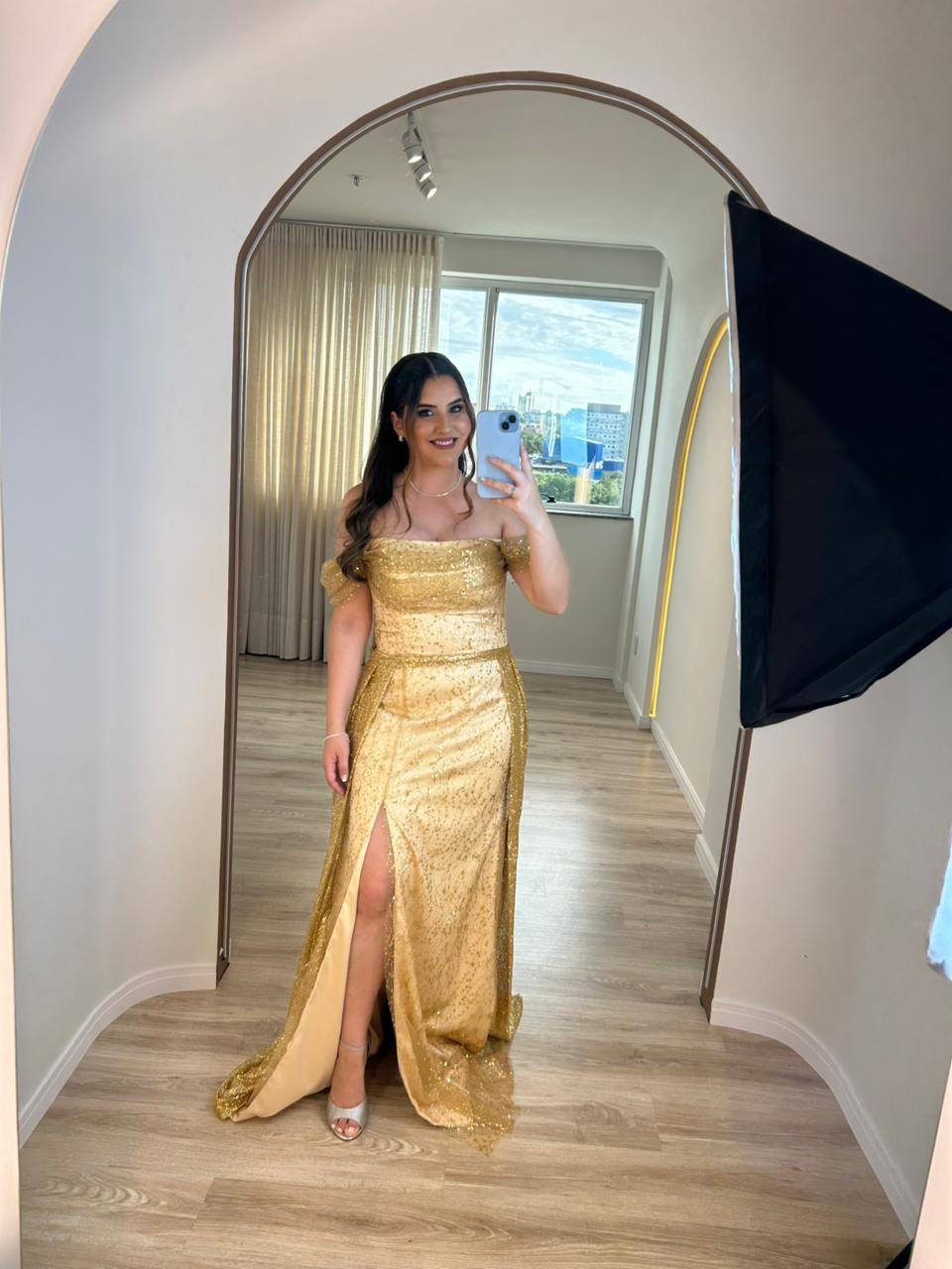Vestido Dourado tamanho M