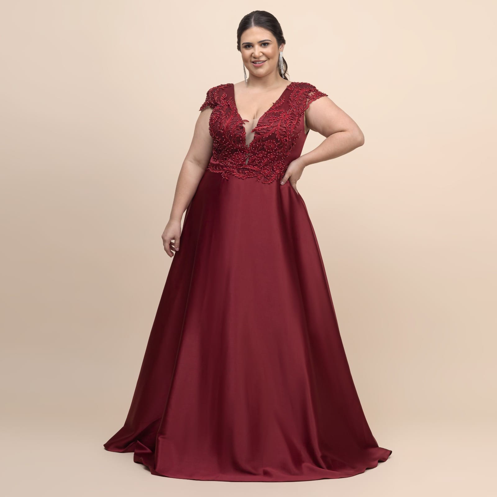 Vestido Marsala tamanho 50