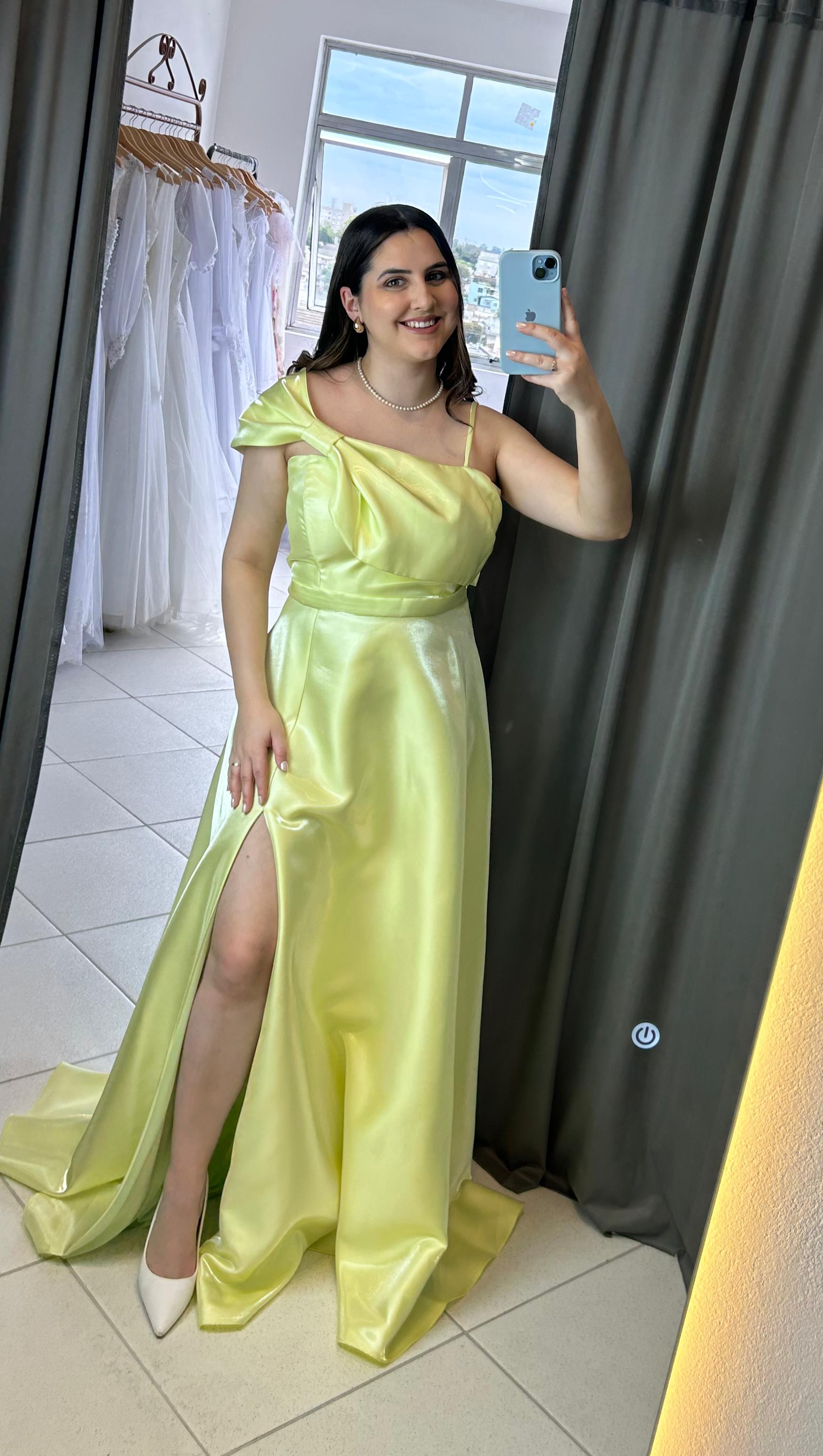 Vestido Amarelo tamanho GG