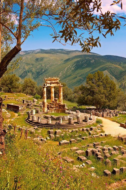 Delphi Full Day Tour 