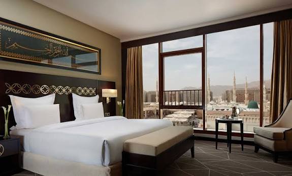 Custom Family 15-Day Umrah Package