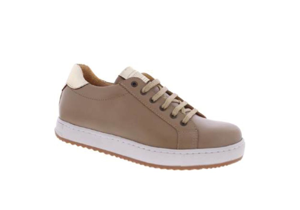 Classic Beige Leather Sneaker | VEW.S.1693