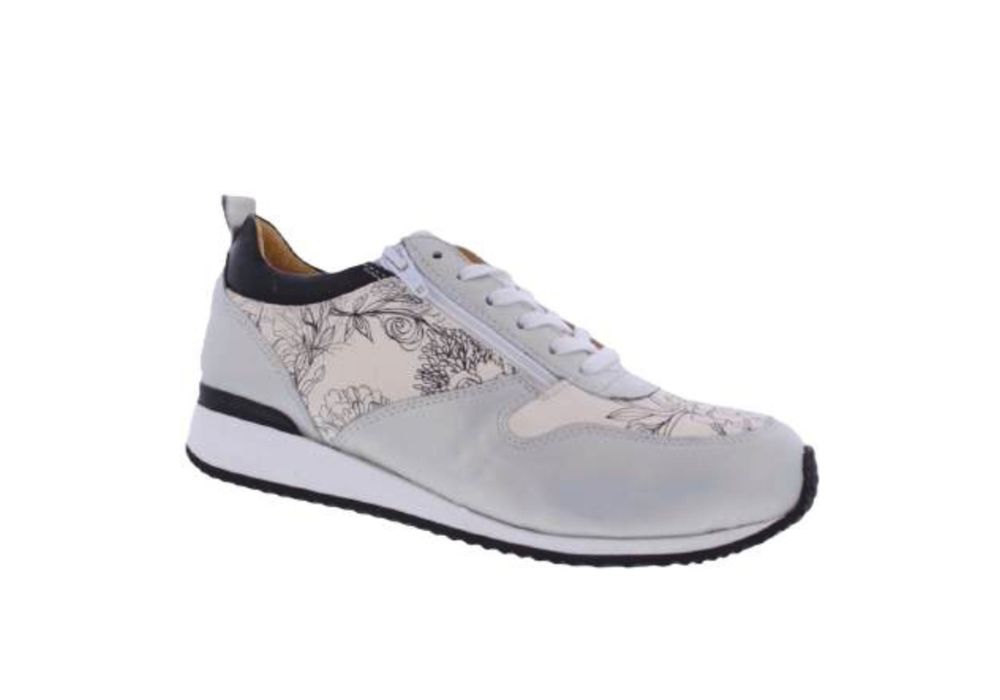 Floral White Fashion Sneaker | VEW.S.9736