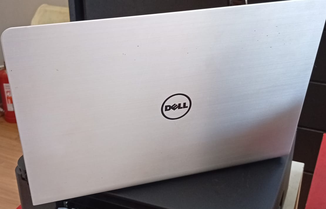 Notebook Dell P39F Intel i7