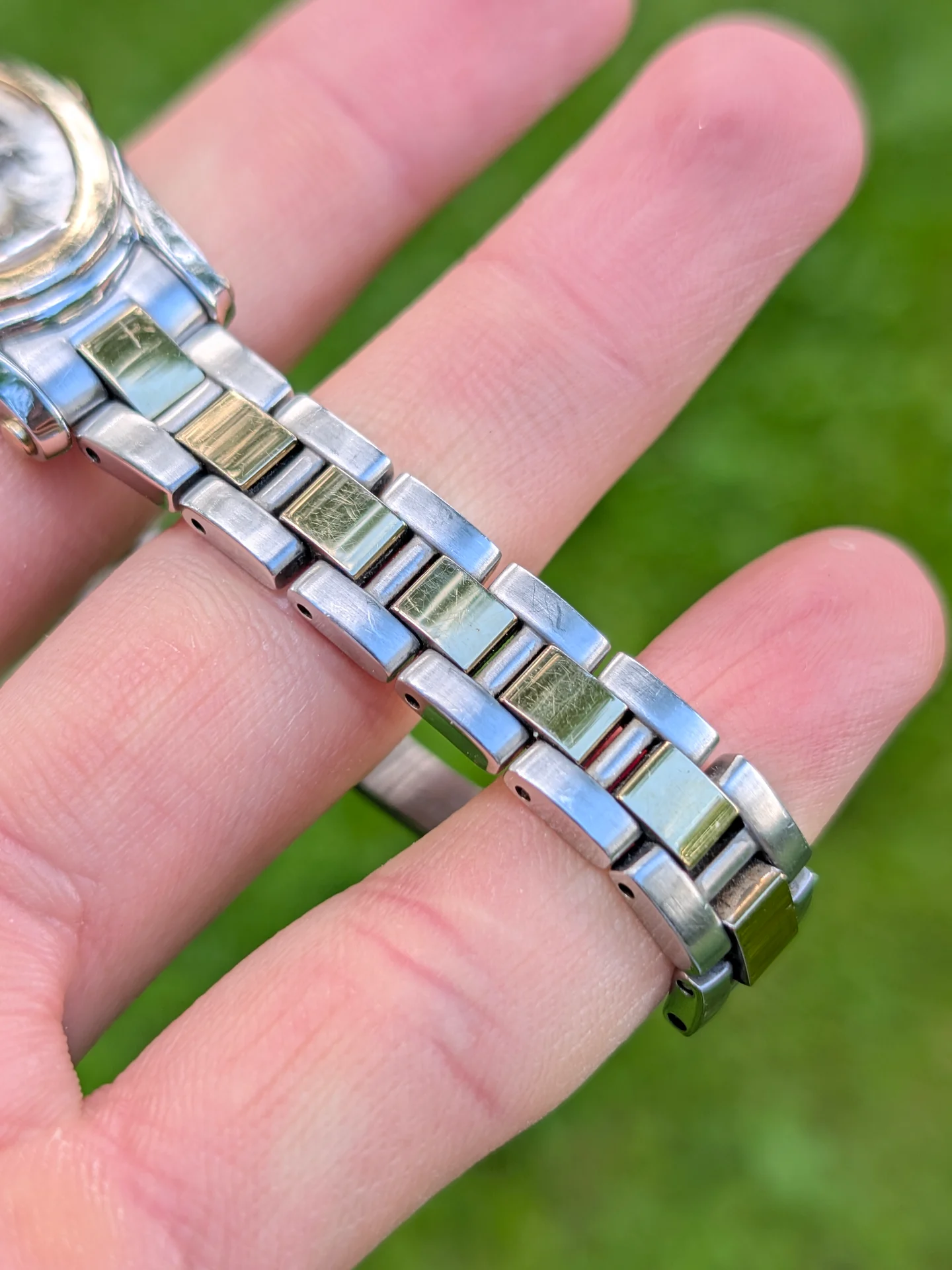 Oval Seiko Premier 