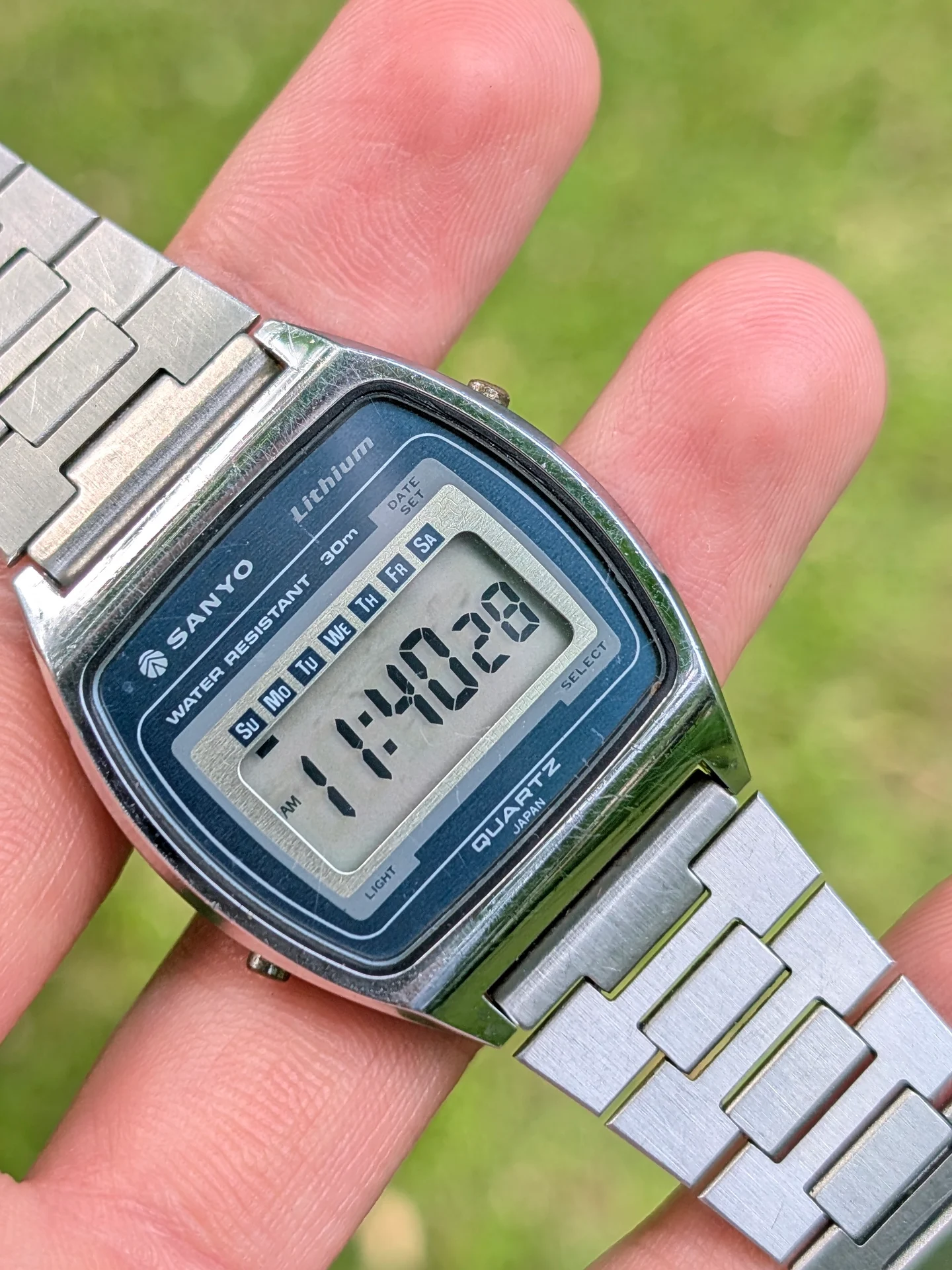 Sanyo M100