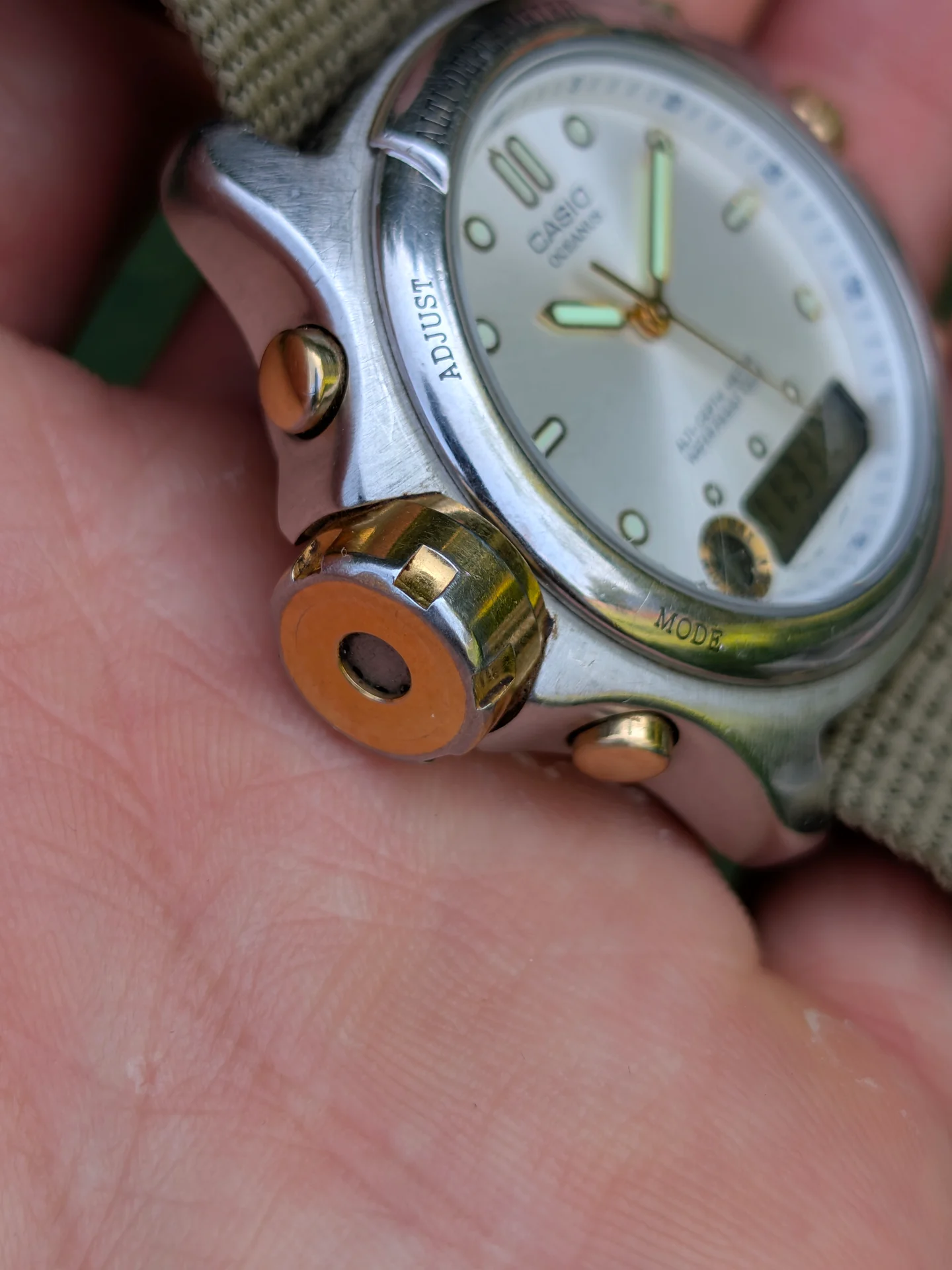 Casio Oceanus Alti-Depth Meter