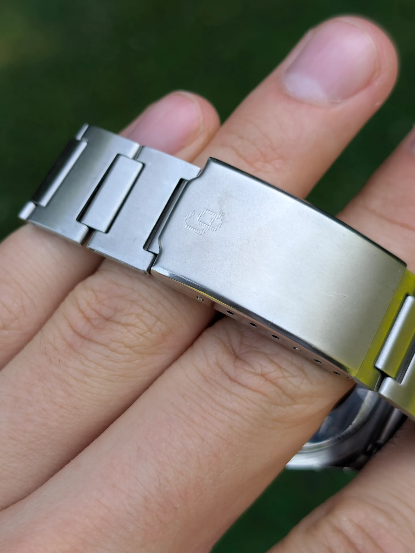 Citizen Quartz Crystron