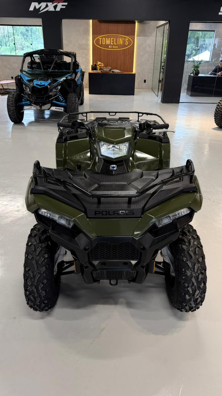 Quadriciclo Polaris 570